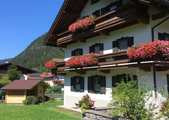 Mayrhofen Apartment | Discover Pension Eberharter: Family-Friendly Retreat