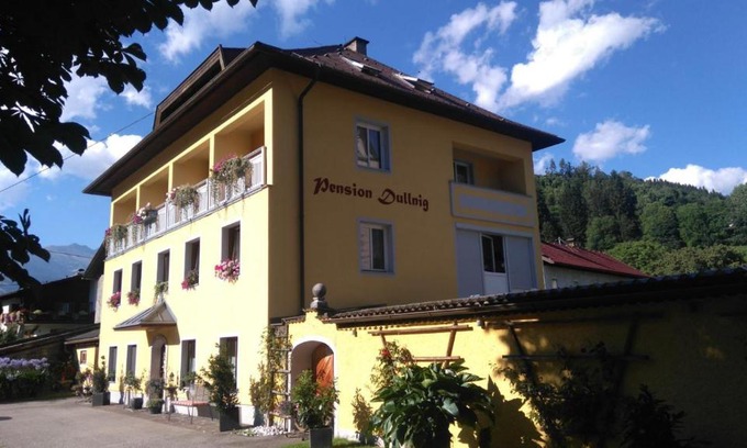 Gmuend in Kaernten Hotel | Guest Favorite: Pension & Ferienwohnung Dullnig Awaits You