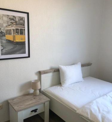 Buende House | Cozy Pension Highway Bünde on Hansastraße Awaits You