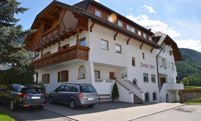 Santo Stefano Apartment | Pet-Friendly Pension Hofer: Guest Rated 9.6/10