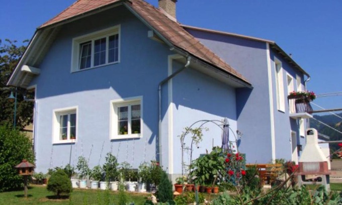 Wasendorf House | Pet-Friendly Pension Kisela with Ocean View & Hot Tub