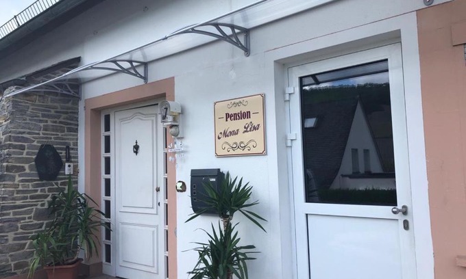 Bernkastel-Kues House | Family-Friendly Stay at Pension MonaLisa with Top Reviews