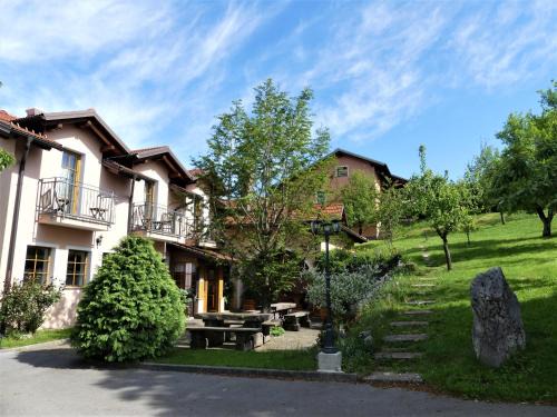 Prem House | Cozy Pension Na Meji: Rated 9/10 with Hot Tub & Breakfast