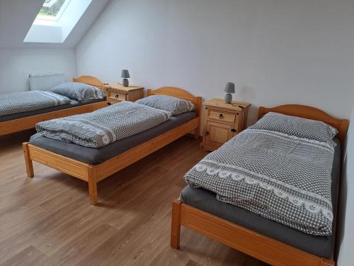 Malenice Apartment | Pension Na Statku- Kočičí apartmán