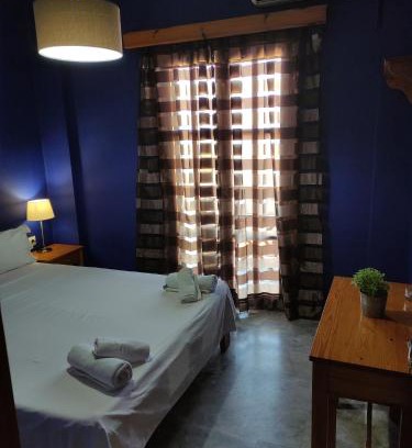 Skala Sykamineas Apartment | Pet-Friendly Retreat at Pension Niki - Rated 8/10 by Guests