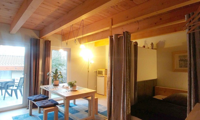Rahnsdorf Apartment | Charming Pension on the Elbe Bridge - Ideal for Families
