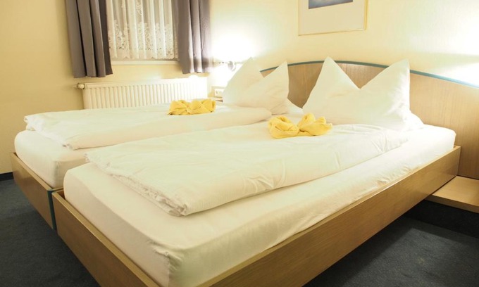 Ottendorf-Okrilla House | Cozy Pension Ottendorf-Okrilla with Breakfast & Fireplace