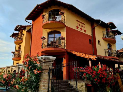 Alba Iulia House | Discover Pension Terra: Family-Friendly Stay with Pool
