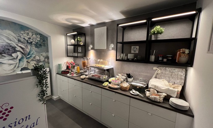 Meissen House | Guest Rated: Pension Triebischtal with Family-Friendly Amenities