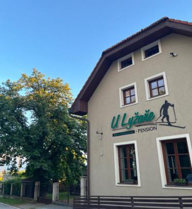 Hybralec House | Family-Friendly Stay at Pension U Lyžaře with Breakfast