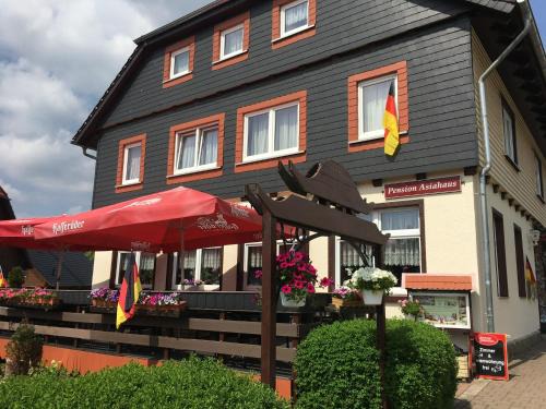 Schierke House | Discover Pension und China - Thai Restaurant for Family Stays