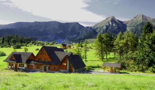 Zdiar House | Pet-Friendly Pension Vasko with Hot Tub & Top Ratings