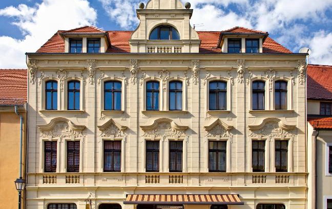 Torgau House | Guest Favorite Pension Wehner with Breakfast & Family Amenities