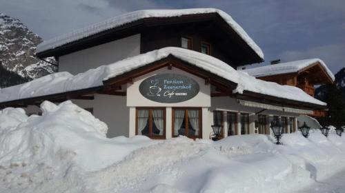Heiterwang House | Family-Friendly Stay at Pension Zeegershof - Rated 9.2/10!