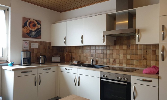 Hunstetten House | Discover Pension Zum Adler: Family-Friendly Retreat Awaits