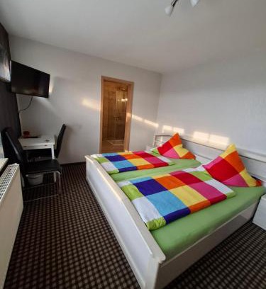 Tonna House | Pension Zum Römer