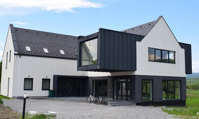 Praid Bed & Breakfast | Exceptional Pensiunea Qubik Praid: Rated 9.6/10, Family-Friendly
