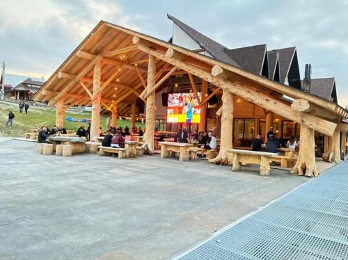 Ranca House | Discover Pensiunea Rancaski: 4-Star Family-Friendly Retreat