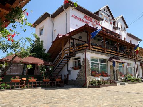 Ramnicu Valcea House | Guest Rated: Pensiunea Relax with Family-Friendly Amenities