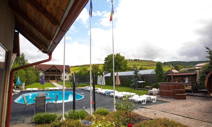 Bagaciu House | Discover Pensiunea Sachsenhof: Top Rated Oceanfront Escape