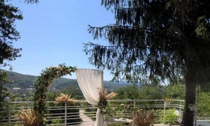 Bocsa House | Exceptional Stay at Pensiunea Stejarul with Pool & Breakfast