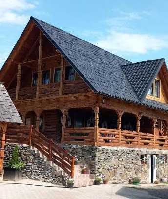 Ocna Sugatag House | Welcoming Guest Houses in Breb, Romania - Rated 9.5/10