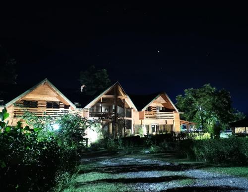 Brezoi House | Unbeatable Stay at Pension Terra Nova with Breakfast Included