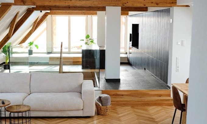 Neuravensburg Apartment | Cozy Penthaus at Trautesheim Ferienwohnungen Awaits You