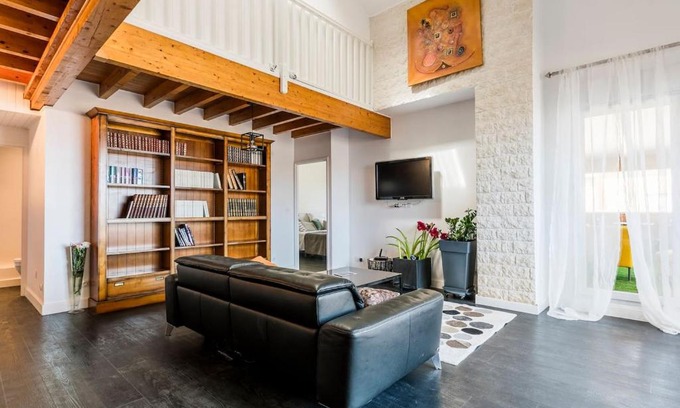 Port Ariane Apartment | Unforgettable Penthouse with Breathtaking Views in Lattes