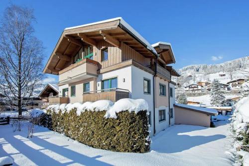 Brixen im Thale Apartment | Pet-Friendly Penthouse Brixen: Rated 9.6/10 by Guests