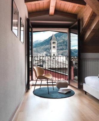 Tirano Apartment | Stunning Penthouse with Views Near Bernina Express