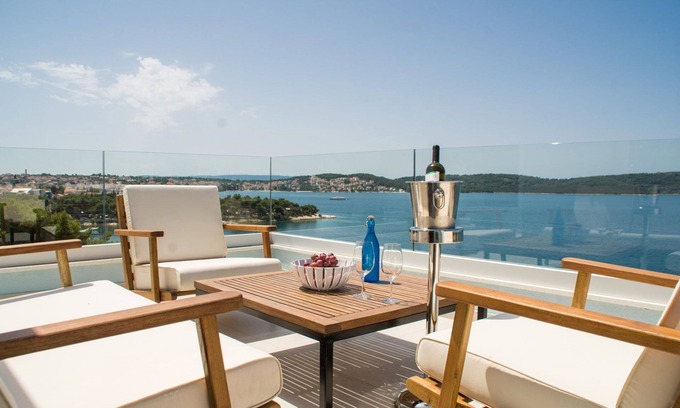 Trogir Apartment | Experience Penthouse Deep Blue with Ocean Views near Trogir