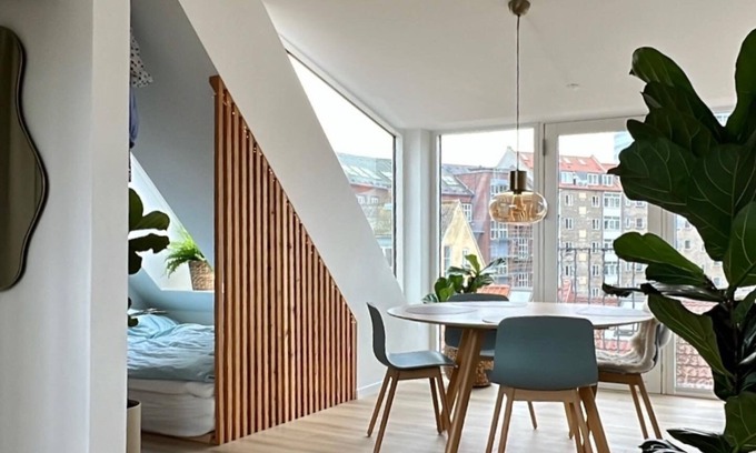 Aarhus C House | Prime Penthouse in Aarhus C with Spa and Hot Tub