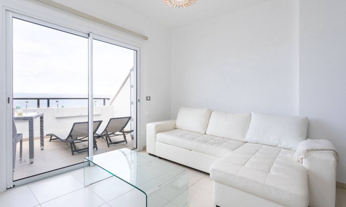 Bajamar Apartment | Top-Rated Penthouse in Bajamar with Oceanfront Pool