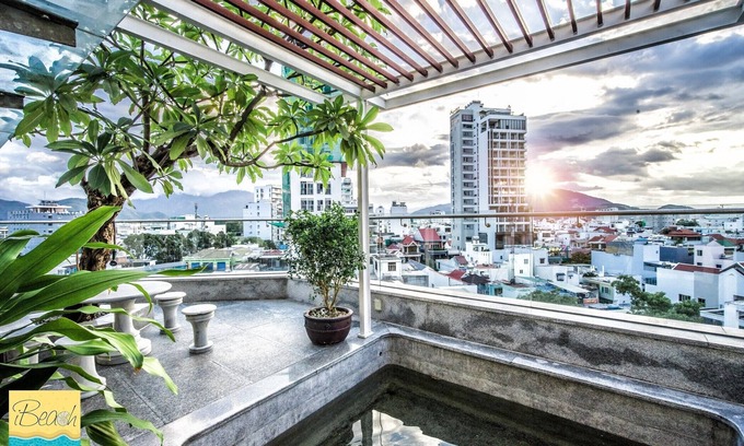 Tran Phu Beach Apartment | Central Nha Trang Penthouse with Pool and Spa Amenities