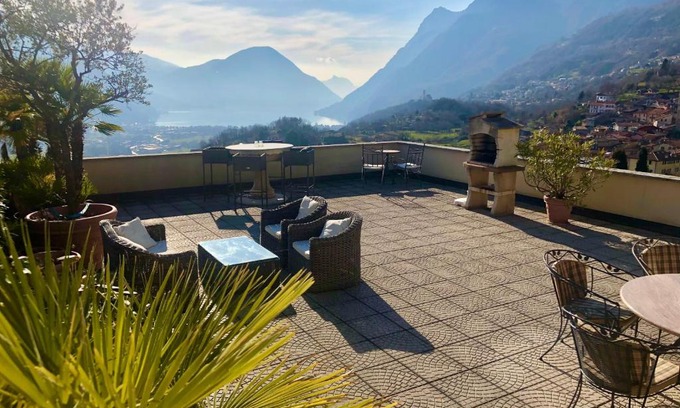 Carlazzo Apartment | Elevate Your Stay at Penthouse Lago di Como with Ocean Views