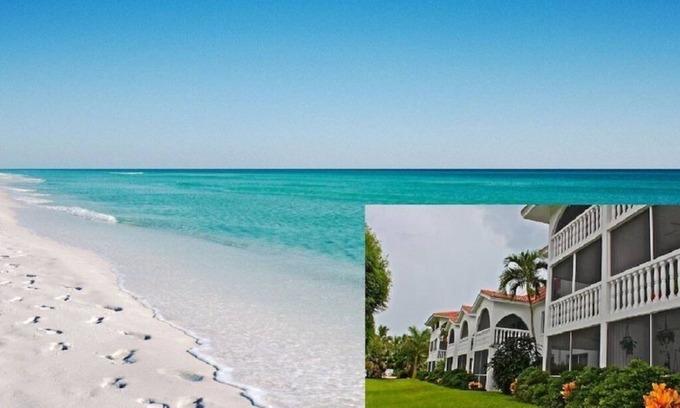 Sanibel Condo | Ocean View Penthouse Condo Steps from Sanibel Beach