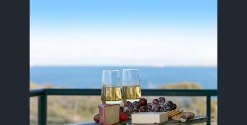 Mosman Park Apartment | Penthouse Ocean Views & Sunsets from Cottesloe to Fremantle wide 2 bedrooms a large private terrace 2 accessible parking and access to beaches cafes and Swan River