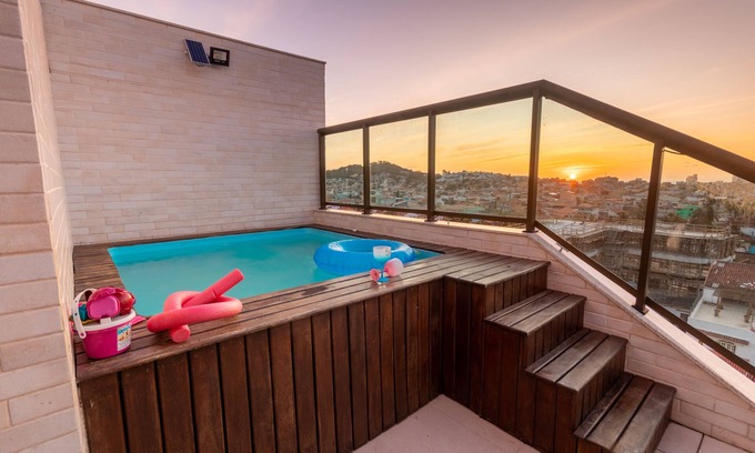Centro Apartment | Beachfront Penthouse with Private Pool and Ocean Views