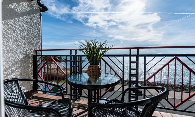 St. Davids Apartment | Penthouse River View near Edinburgh