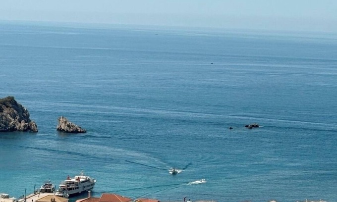 Parga Apartment | Seaside Penthouse Suite with Delightful Breakfast Included
