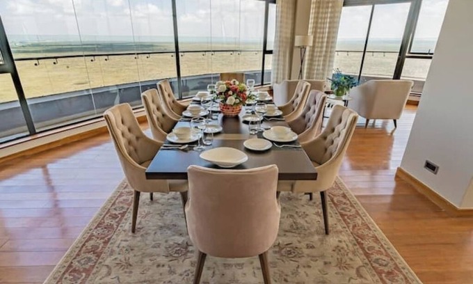 Nairobi Apartment | Penthouse The Curve by the Park