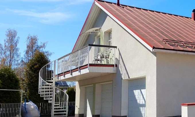 Hyvinkaa Apartment | Elegant Penthouse with Balcony - 9.2/10 Guest Rated