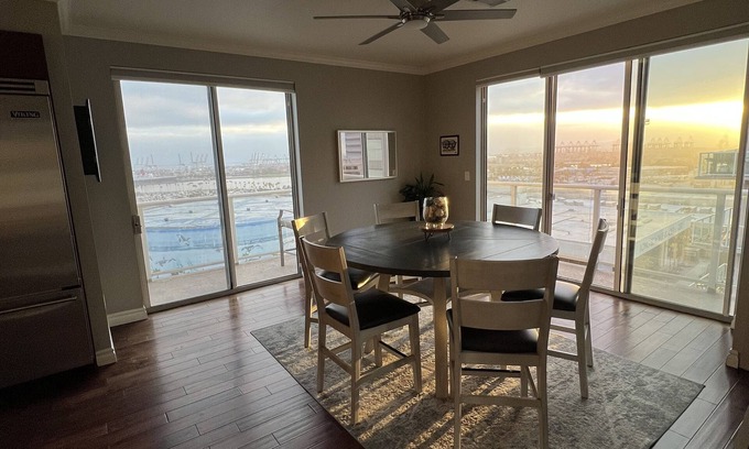 Waterfront Condo | Oceanview Penthouse: Pet-Friendly with Pool Access