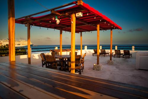 Majahual Apartment | Penthouse with Roof Top Terrace