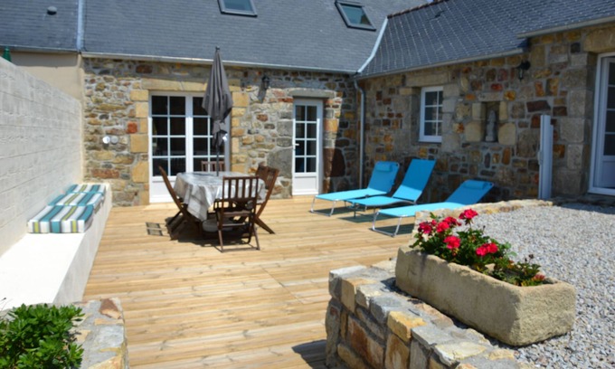 Camaret-sur-Mer House | Beautiful Penty with Ocean View, Garden & Near GR 34