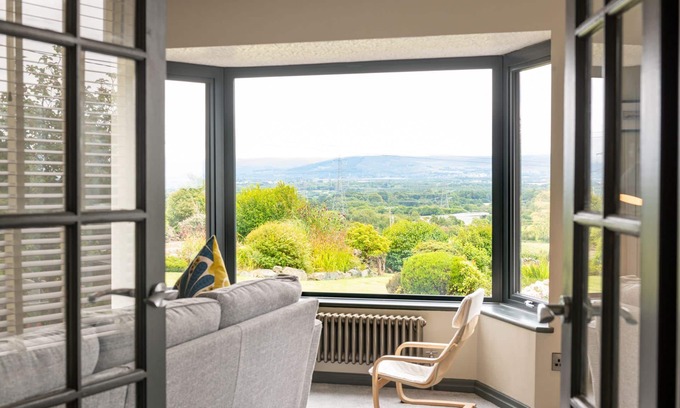 Llanfairpwllgwyngyll House | Penyrorsedd - Pet Friendly Holiday Home with Top Reviews