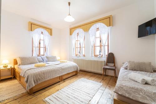 Stratena House | Pet-Friendly Penzión Šafran with Spa and Hot Tub Access