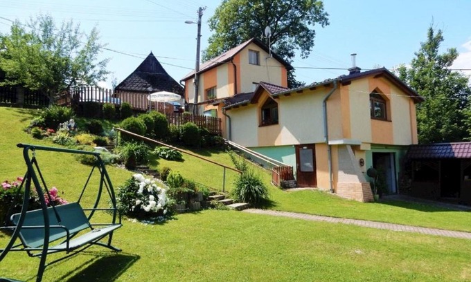 Vysny Kubin House | Budget-Friendly Penzión Bajo with Breakfast & Family Amenities