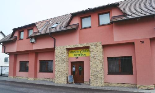 Podluzany House | Family-Friendly Retreat at Penzion Carlos - 8/10 Rated Stay